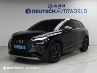 Q4 e-트론 40