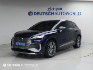 Q4 e-트론 45 프리미엄